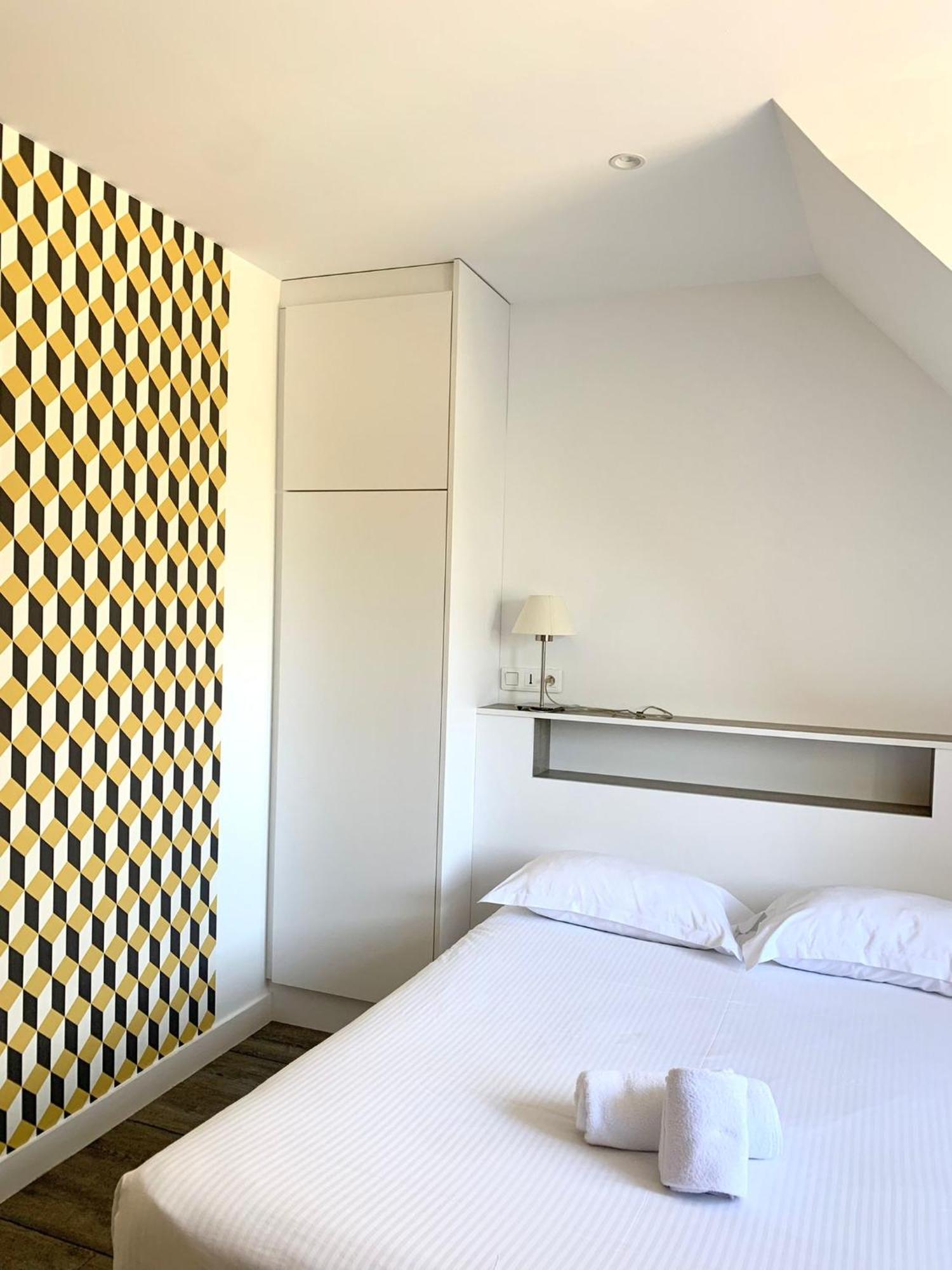 Logis Domaine Du Moulin Cavier Hotel Avrillé Kültér fotó